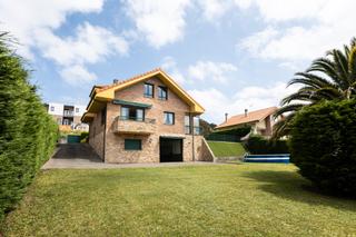Chalet en Lugar castaera 73