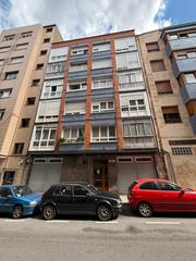 Pis  Calle caveda 23