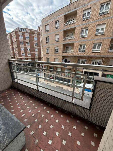 Foto 57152a06-4d8e-4ffe-9444-7dec41735d02. Apartament a viaducto del ingeniero marquina 2 a Oviedo