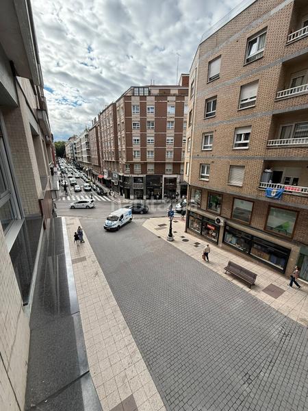 Foto 9b947ec7-2186-43ae-bac2-3fd0a69abe47. Apartament a viaducto del ingeniero marquina 2 a Oviedo