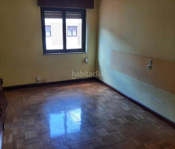 Foto 5c4bc150-e07a-4e65-bb41-dd4defa66afa. Etagenwohnung in calle benjamín ortiz 10 in Milán - Pumarín Oviedo