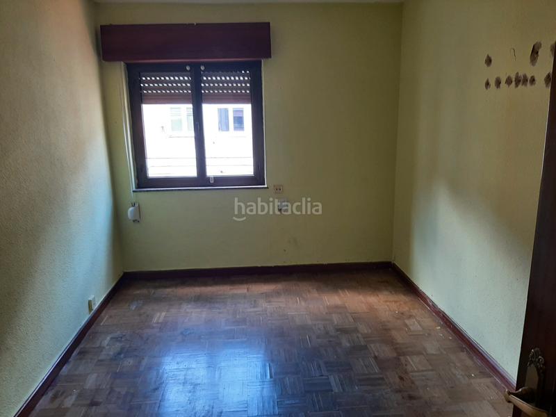 Foto e3d8a913-55d4-4ece-bffc-43ab2a9f8c4c. Piso en calle benjamín ortiz 10 en Milán - Pumarín Oviedo