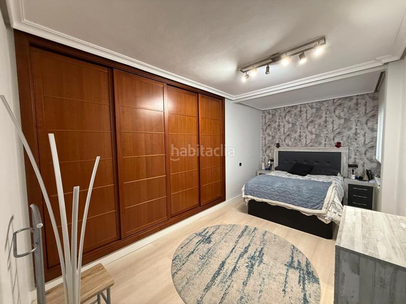 Foto 7767dcd9-da0f-46d2-b6f3-4bba9fa4a189. Appartamento in calle miguel ángel blanco 59 in Masip Oviedo