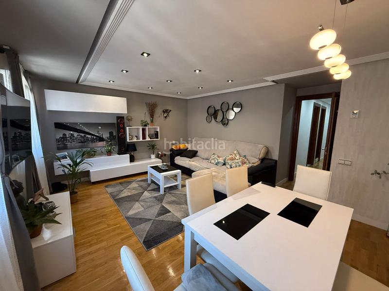 Foto 997feabe-eae6-43ef-a8a4-7c3570386ea9. Appartamento in calle miguel ángel blanco 59 in Masip Oviedo