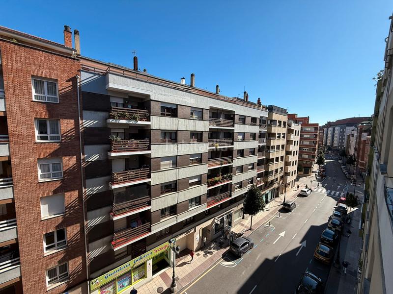 Foto d49f0fa6-7ce0-403b-adfc-cc4680e7bd83. Appartamento in calle miguel ángel blanco 59 in Masip Oviedo