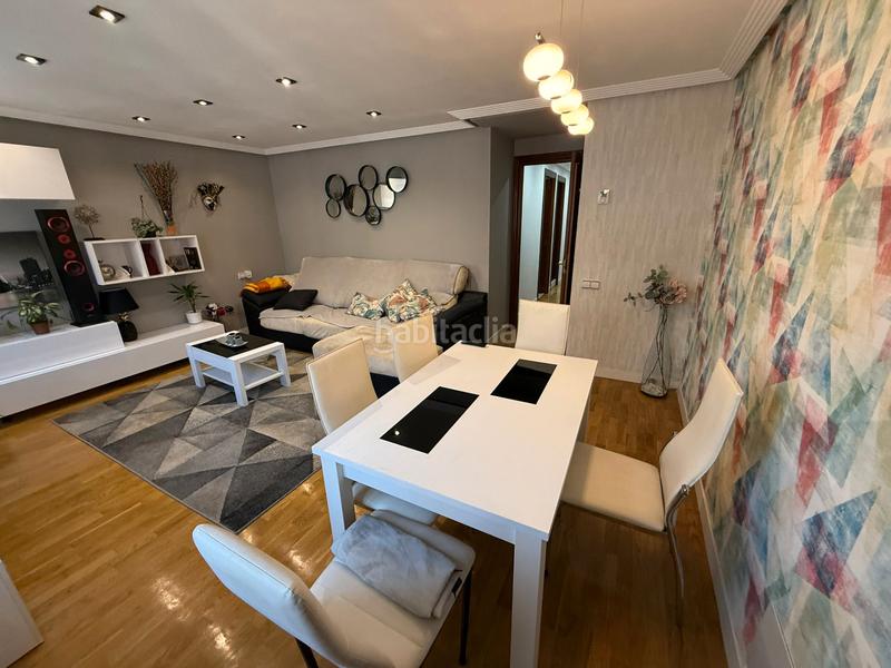 Foto de1eb0e5-bf10-4f7f-958f-66c0ed1edcf4. Appartamento in calle miguel ángel blanco 59 in Masip Oviedo