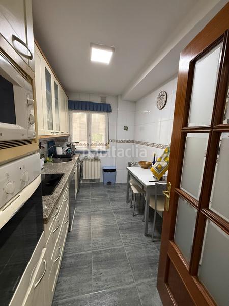 Foto dde39c88-dfa8-4d6f-a41a-d2fec4ea433f. Flat in calle miguel ángel blanco 59 in Masip Oviedo