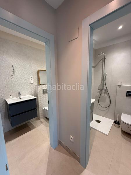 Foto 31fd2884-6b89-4704-bb38-c25d09c920d1. Chalet avec chauffage parking dans Salinas Castrillón