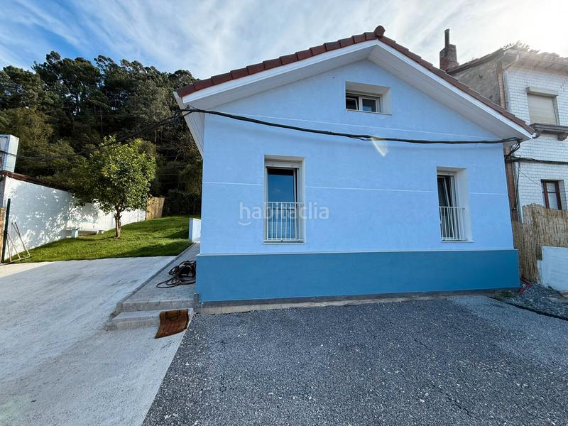 Foto 499a9ece-a7ce-47f7-ba34-d62db9f2d814. Chalet con riscaldamento parcheggio in Salinas Castrillón