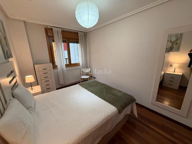 Foto 8c832463-f287-4a56-9cda-d95087b3d88f. Piso en avenida de pando 9 en Milán - Pumarín Oviedo