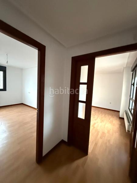 Foto a8bc214b-1704-45d3-9656-2edb772c5b71. Appartement dans calle espinosa 14 dans La Calzada Gijón