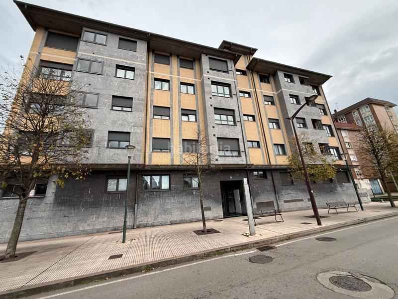 Foto c9bc8aac-1fa3-46d0-aaf5-2cab1a21298f. Appartement dans calle espinosa 14 dans La Calzada Gijón