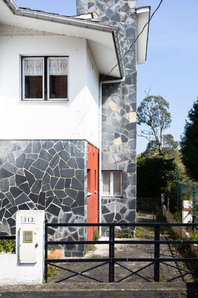 Foto e5ccf7eb-7d39-4e3c-956a-1788437def00. Chalet in carretera n-632 a la isla 3 in Colunga