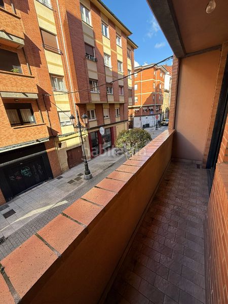Foto a5b1a76d-ab90-478b-8d4d-44b2f44f23dc. Pis amb calefacció aparcament a Masip Oviedo