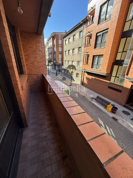 Foto f7a0cf87-0aff-4bb6-8cc6-7fbb4a776323. Pis amb calefacció aparcament a Masip Oviedo