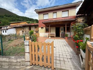 Casa pareada en Lugar coa�ana 75a
