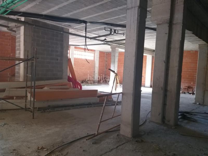 Foto 0cf80bf2-d23b-4b1b-b5ec-5828e4464390. Local comercial a calle torre la 1d a Aller