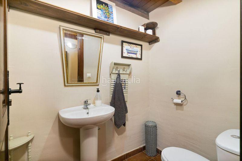 Foto 0e4e8aa3-7856-4eee-b3bd-09895d90b70c. Casale con camino riscaldamento parcheggio piscina in Benafarces