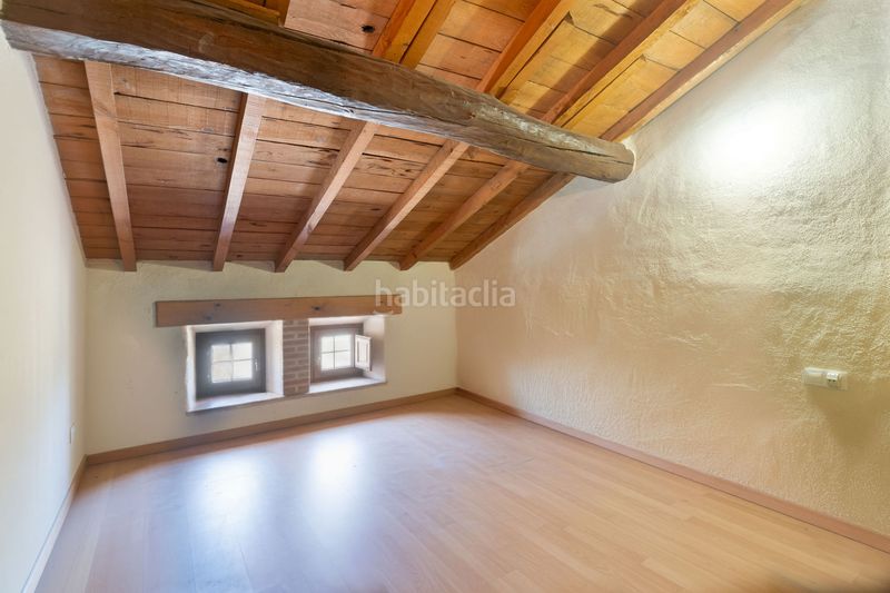 Foto f80cba0a-d1c1-4bd3-9625-8ae949acdb1f. Casale con camino riscaldamento parcheggio piscina in Benafarces