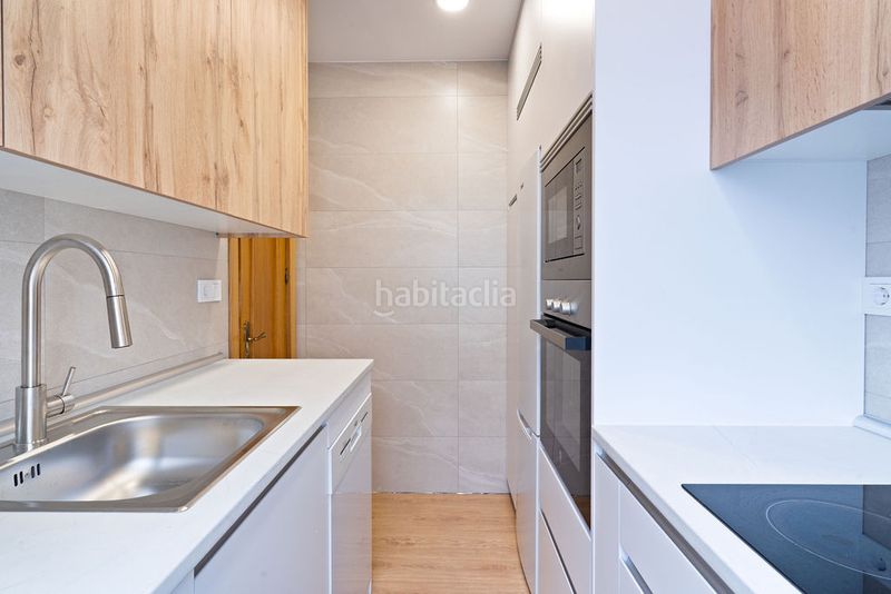 Foto aed86d6d-ee85-410e-a700-ed94f828a321. Rent flat with heating in Arapiles Madrid