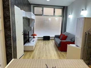 Lloguer Pis a Calle baja 29. Se alquila estudio de lujo totalmente equipado
