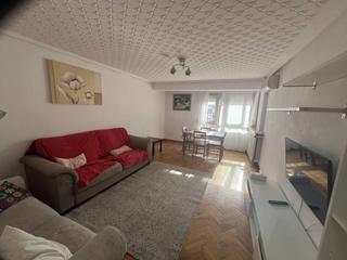 Location Appartement à Comunidad general aragón 4. Se alquila piso 3 dormitorios en zona vivero de alcañiz