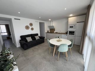 Miete Etagenwohnung in Santa bárbara 12. Se alquila apartamento con plaza de garaje en alcañiz