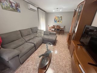 Lloguer Pis a Travesia jardin 1. Se alquila piso de lujo en hijar teruel