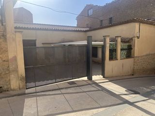 Casa en Calle san jos� 42. Se vende chalet totalmente reformada y actualizada en valdealgor