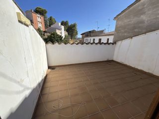 Casa en Plaza iglesia 1. Se vende casa en castelser�s  teruel
