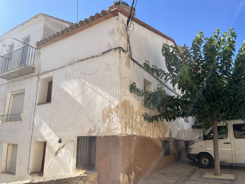 Foto b197df2f-73b4-4c7e-8b9c-7b2ec13b3a99. Casa amb calefacció a Castelserás