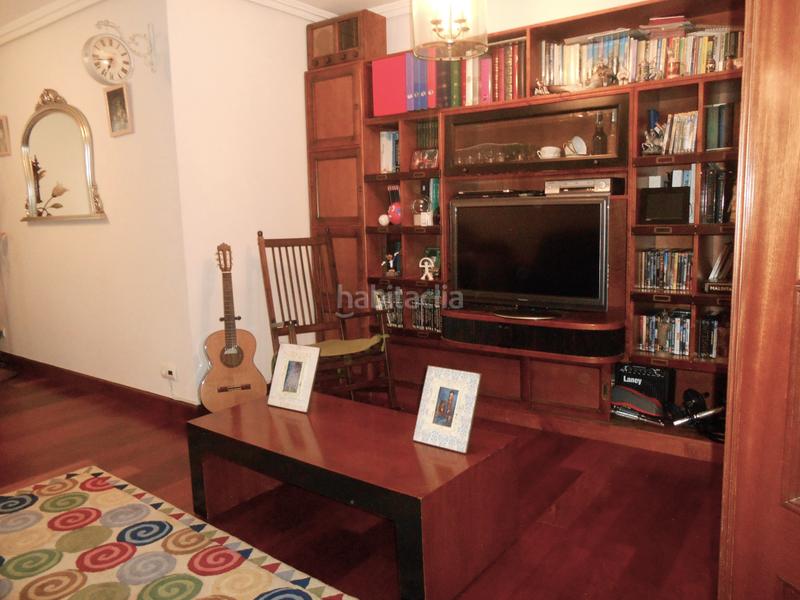 Foto 10ab9129-4b85-49c8-8cba-a4cd69768179. Appartamento con parcheggio in Iralabarri Bilbao
