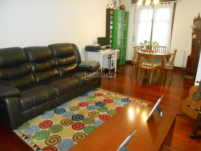 Foto 28a74e81-b252-467a-a2a6-3bf19f26b3f3. Piso en Iralabarri Bilbao
