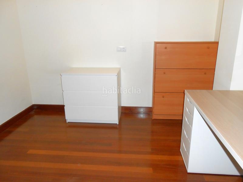 Foto 057a78ab-9ff7-4ee6-9bd7-8327fb7c1024. Piso  amueblado para entrar a vivir con garaje y trastero en Bilbao