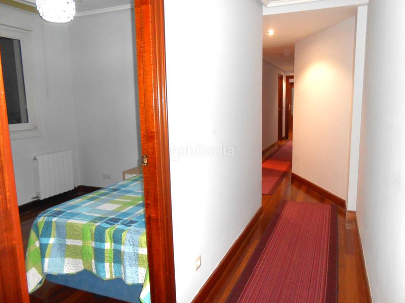 Foto c053bf83-d21a-49c1-9b21-3a65be2dad04. Piso  amueblado para entrar a vivir con garaje y trastero en Bilbao