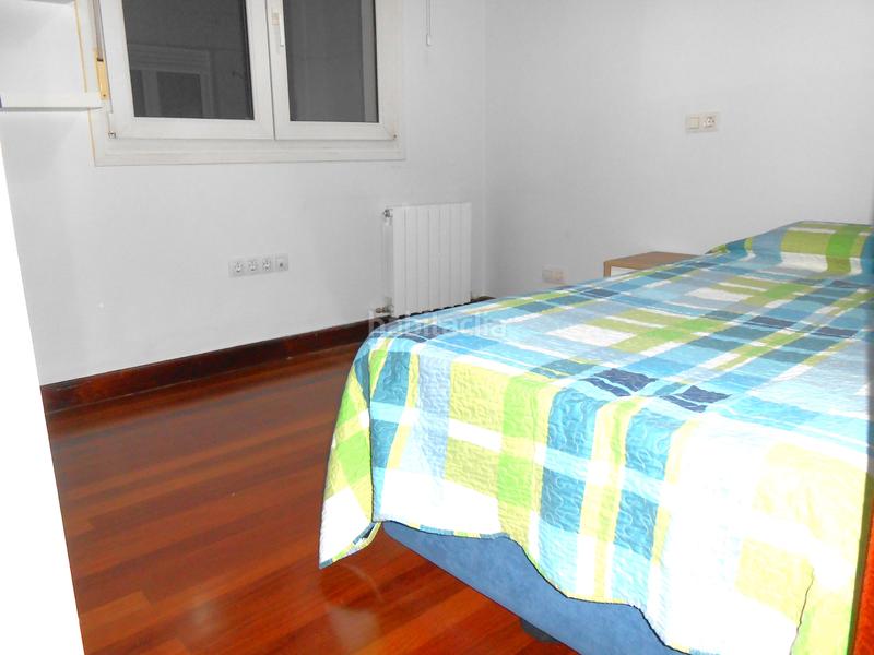 Foto c794f811-f49e-40f2-8787-7e8b408fb411. Piso  amueblado para entrar a vivir con garaje y trastero en Bilbao