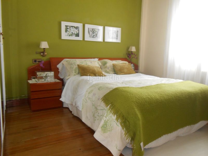 Foto 17818817-c9fe-469f-b0e3-4641cade44ac. Piso  alto con ascensor de tres dormitorios , para entrar a vivir!! en Bilbao