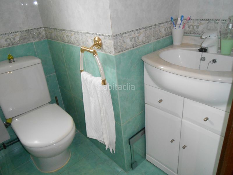 Foto 4212b469-165c-4993-b328-3910357d9e28. Piso  alto con ascensor de tres dormitorios , para entrar a vivir!! en Bilbao