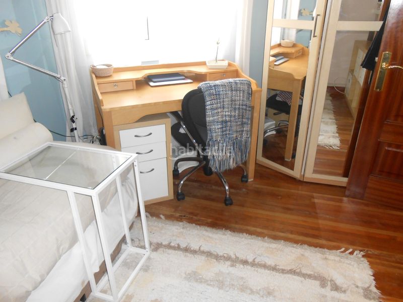 Foto c35188cc-22ef-4dae-aabb-0d06c6341eeb. Piso  alto con ascensor de tres dormitorios , para entrar a vivir!! en Bilbao