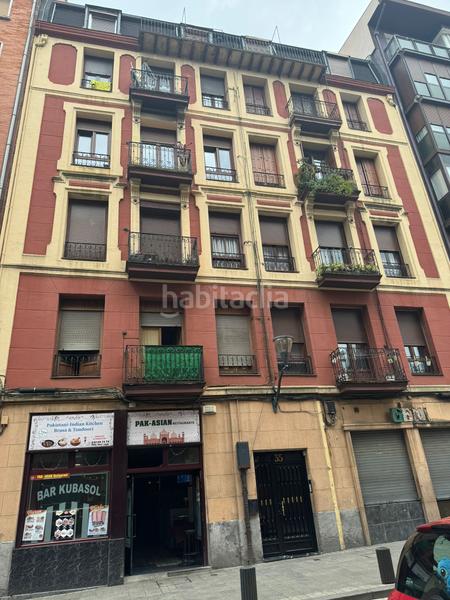 Foto 227c8370-806c-43cf-96d2-ed69420df96a. Piso  espacioso. en Zabala Bilbao