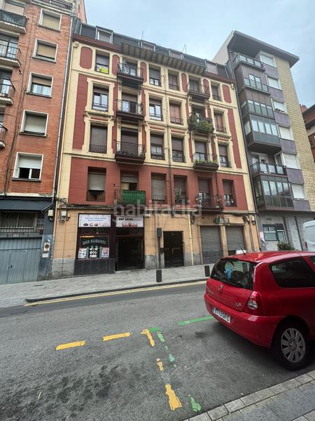 Foto dc9c70ca-126f-46a4-9596-f60ae5a261ea. Piso  espacioso. en Zabala Bilbao