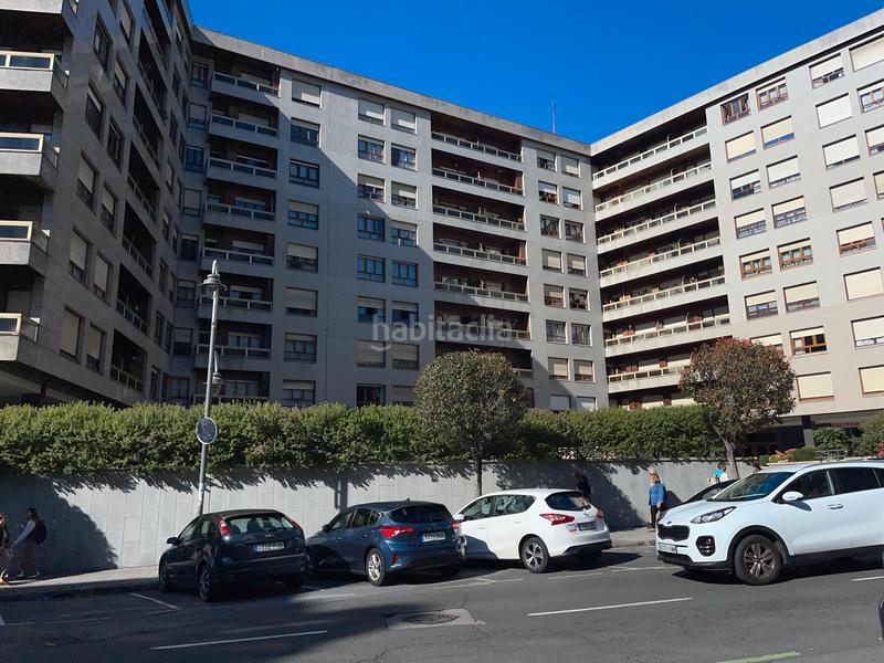 Foto 54e0d04f-18e1-4070-8f1f-b6b669a7c277. Parking coche garaje en venta deusto en San Pedro de Deusto - La Ribera Bilbao