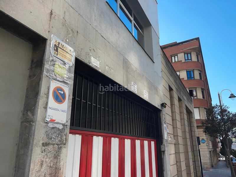 Foto f99a8823-bce2-4a93-963a-2401effcafe2. Parking coche garaje en venta deusto en San Pedro de Deusto - La Ribera Bilbao