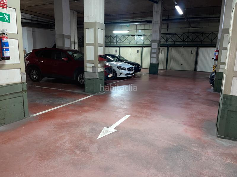 Foto fbf1e7fe-3474-4a23-a750-5f916846d553. Parking coche garaje en venta deusto en San Pedro de Deusto - La Ribera Bilbao