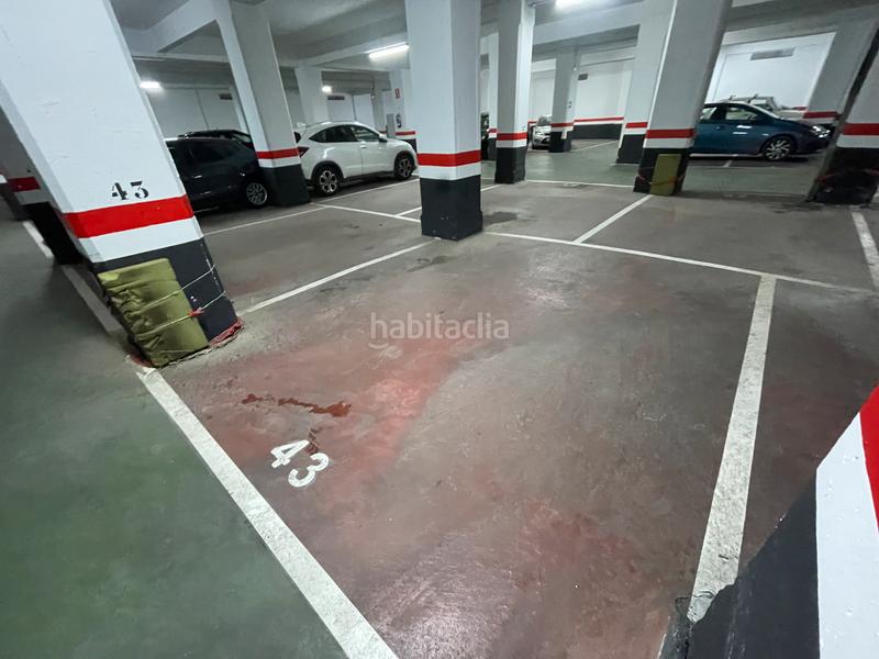 Foto 158ecf7e-d31c-4c8a-8186-3a9de65e5b9c. Parking coche en San Pedro de Deusto - La Ribera Bilbao