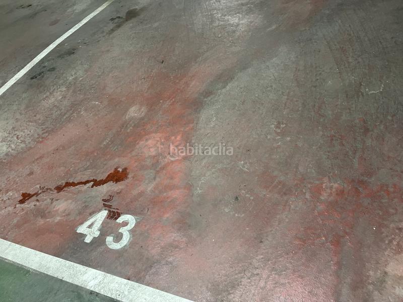 Foto 3ff21a86-9830-432a-b958-7efc72c07d5f. Parking coche en San Pedro de Deusto - La Ribera Bilbao