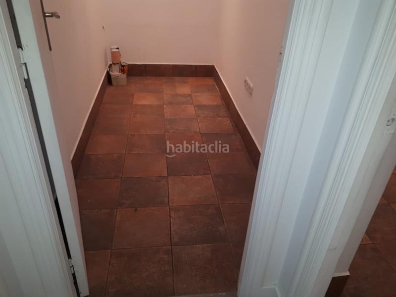 Foto 2486e8db-bcb8-4fb7-b3ff-8e6a8913d47d. Rent business premise in San Pedro de Deusto - La Ribera Bilbao