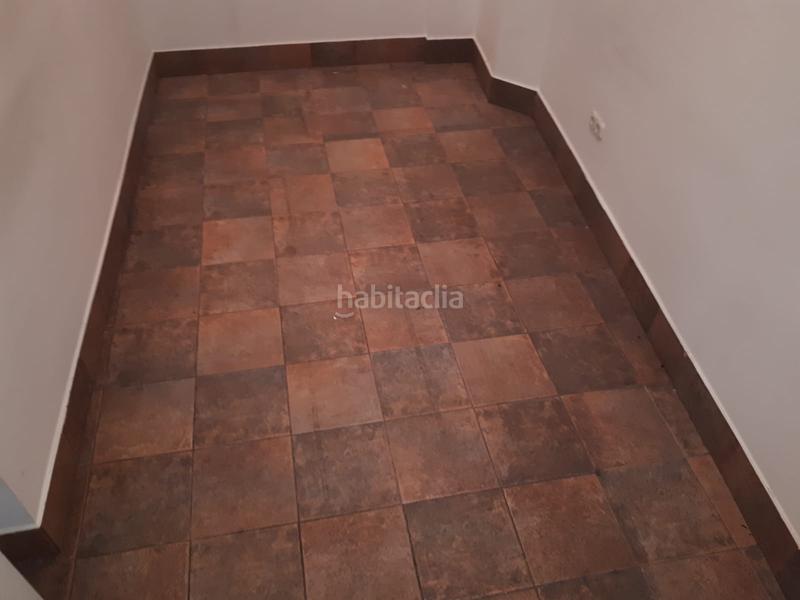 Foto 46fbf688-f6e8-46d3-9457-307970b7722f. Alquiler local comercial en San Pedro de Deusto - La Ribera Bilbao