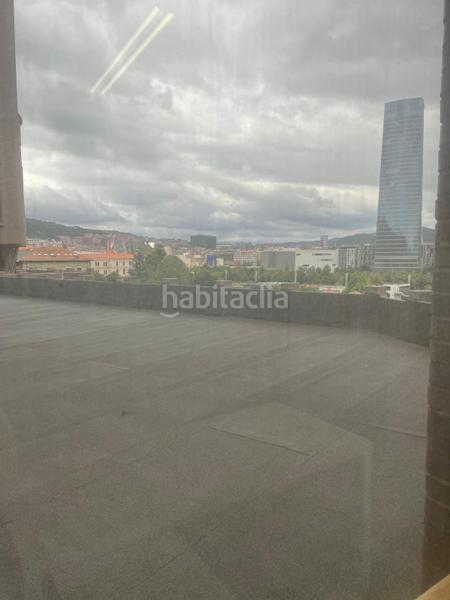 Foto bed542b9-ec6c-4aa8-b485-ed8fdaa84bfe. Oficina a San Pedro de Deusto - La Ribera Bilbao