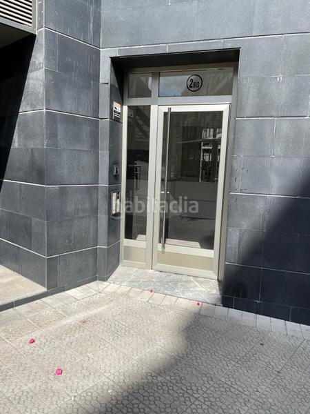 Foto b1f3a2f6-3b9e-410e-8ff4-fe1b149267c7. Ufficio in San Pedro de Deusto - La Ribera Bilbao